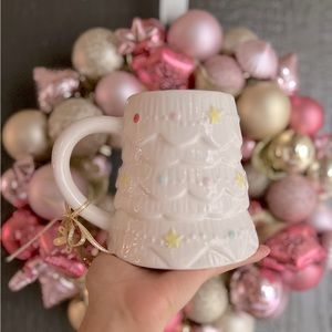 LAST ONE✨NEW🎄Holly and Joy White Pastel Christmas Tree Mug❄️